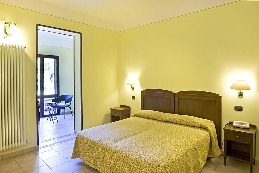 Park Hotel La Pineta Mulazzo 3*,