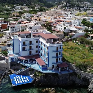 *** Hotel Rocce Azzurre Italie